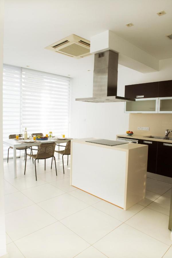 Touch Blue Residences Larnaca Luaran gambar