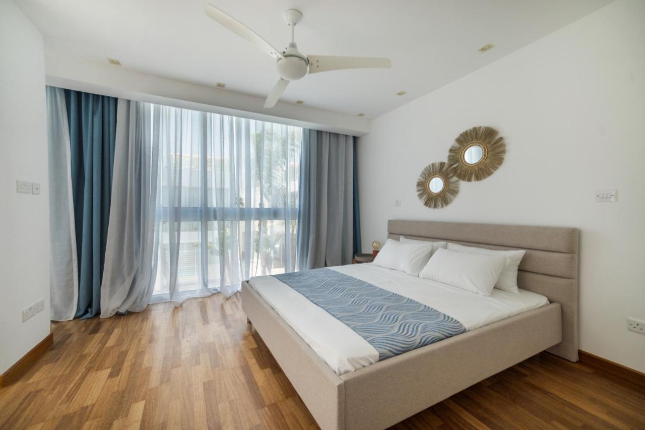 Touch Blue Residences Larnaca Luaran gambar