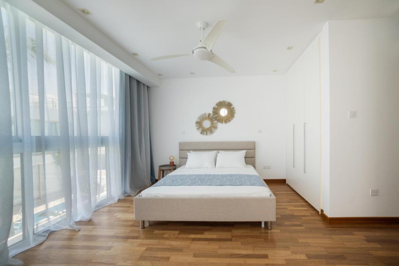 Touch Blue Residences Larnaca Luaran gambar